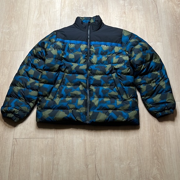 NEW Mens Lacoste Quilted Printed Puffer Jacket, SIZE MEDIUM / LARGE - Picture 2 of 6